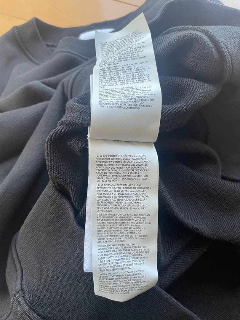 STONE  ストーンアイランド ワッペンロゴスウェット黒Lサイズ