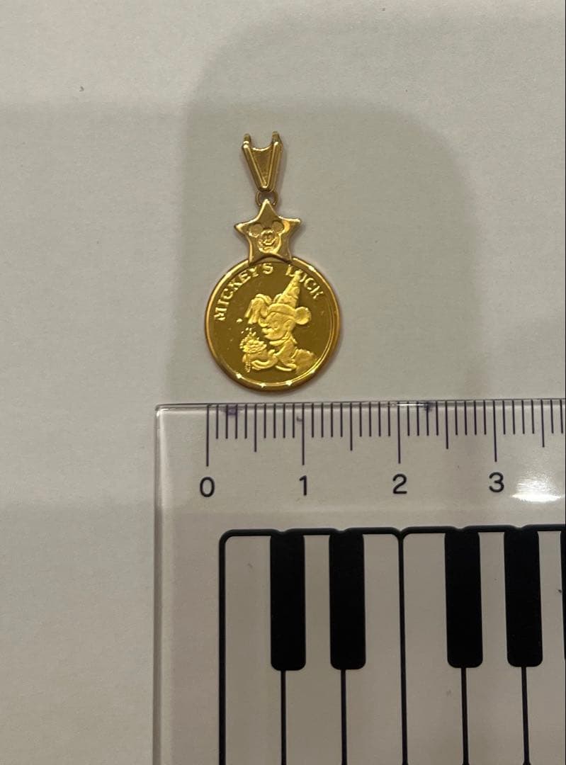 ディズニー ミッキー  ペンダント チャーム 希少 レア Disney