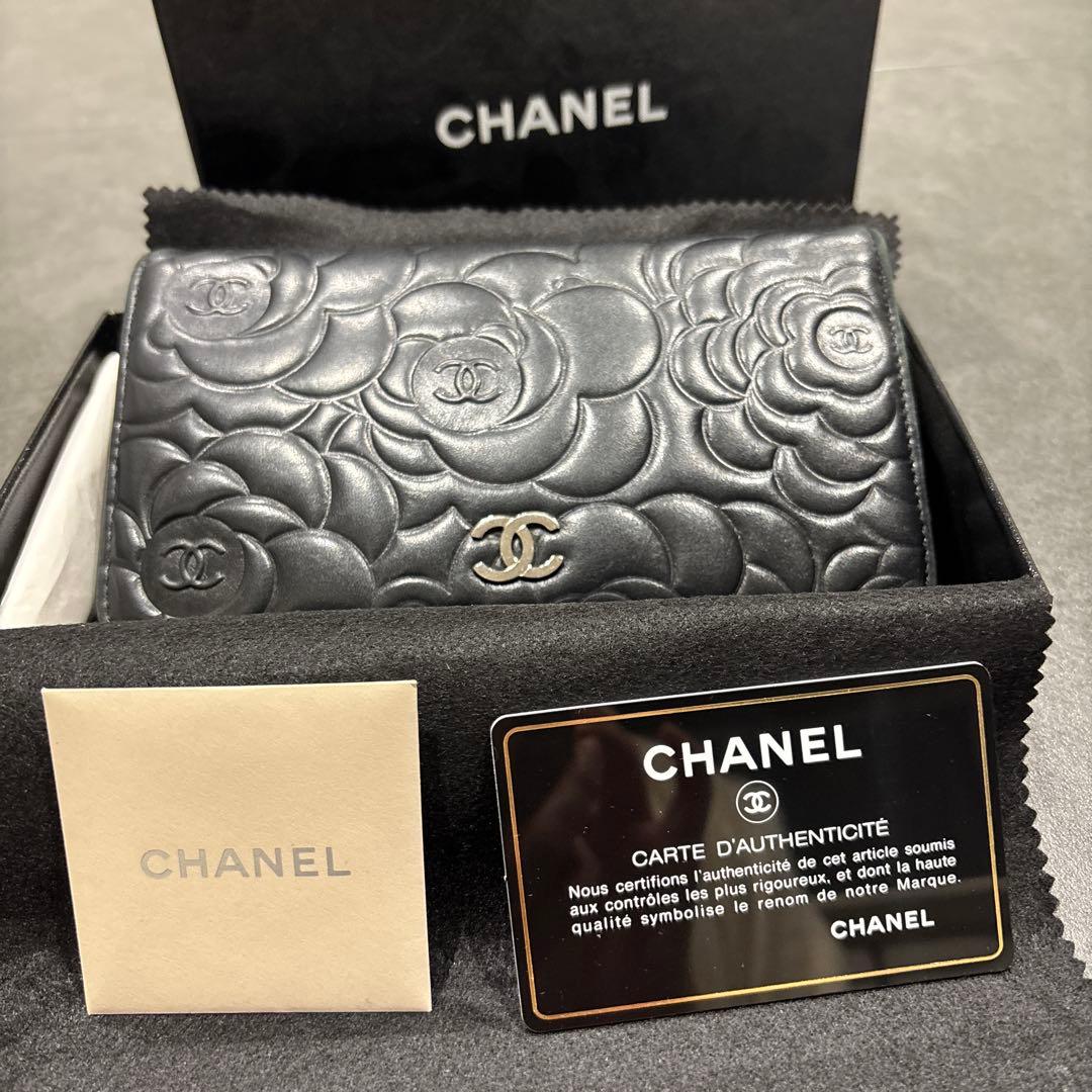 CHANEL カメリア　長財布