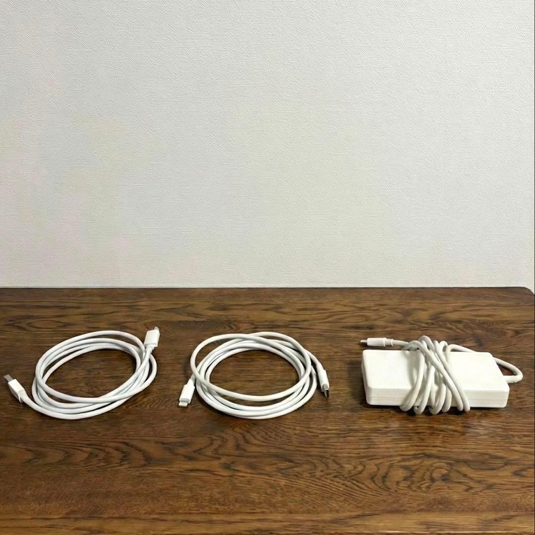 【美品】LG 27UQ850V-W 27インチ 4K IPS Blackモニター