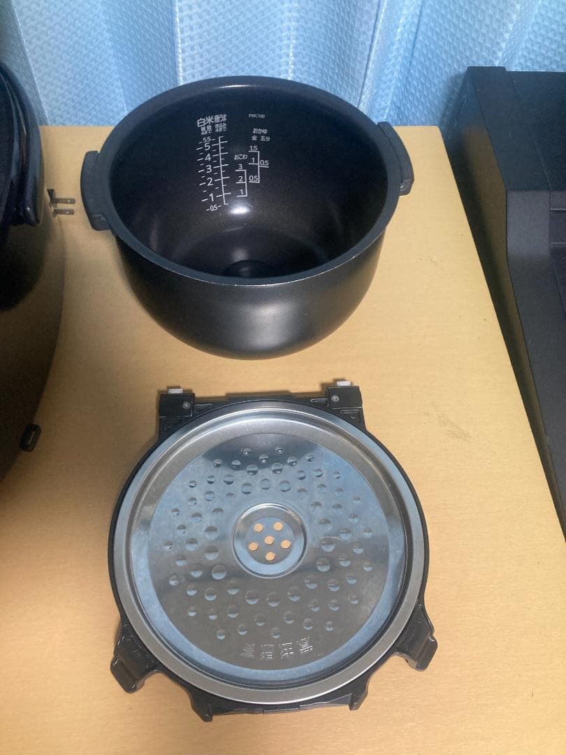★美品★2021年製 TIGER JPW-B100 炊飯器 ジャー5.5合 炊き