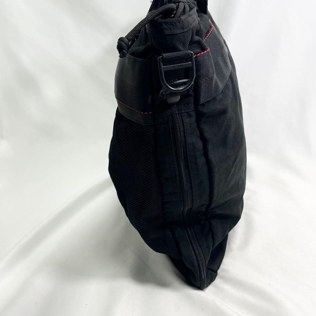 ブリーフィング ビームス コックピットバッグ コラボ 大容量 多機能 A4可 黒