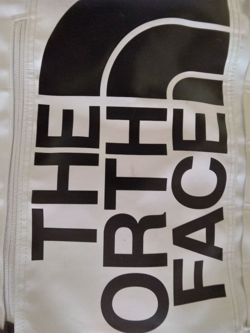 THE NORTH FACEリュックBCヒューズボックス30Lホワイト/ブラック