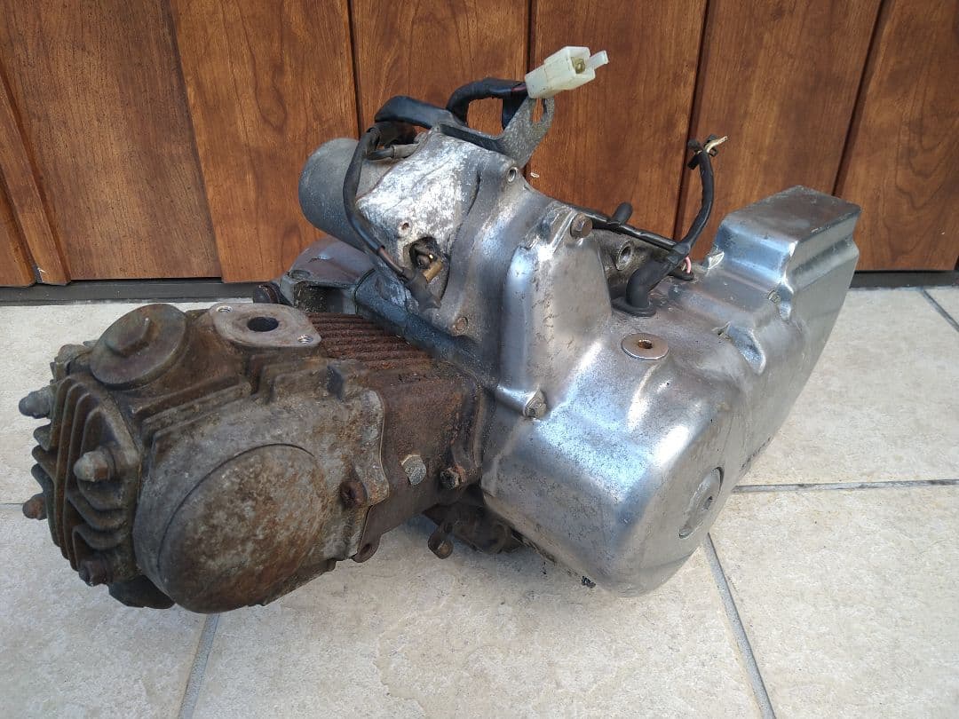 ホンダ　マグナ50　実働エンジン