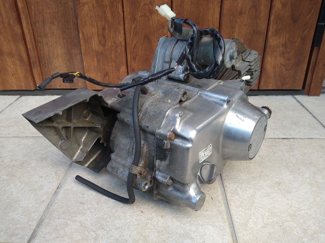 ホンダ　マグナ50　実働エンジン