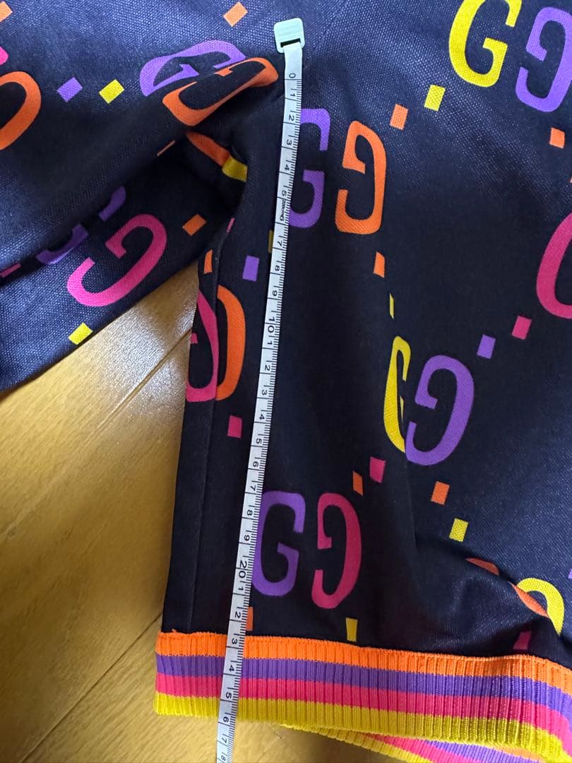 GUCCI GGロゴショートパンツ ネイビー