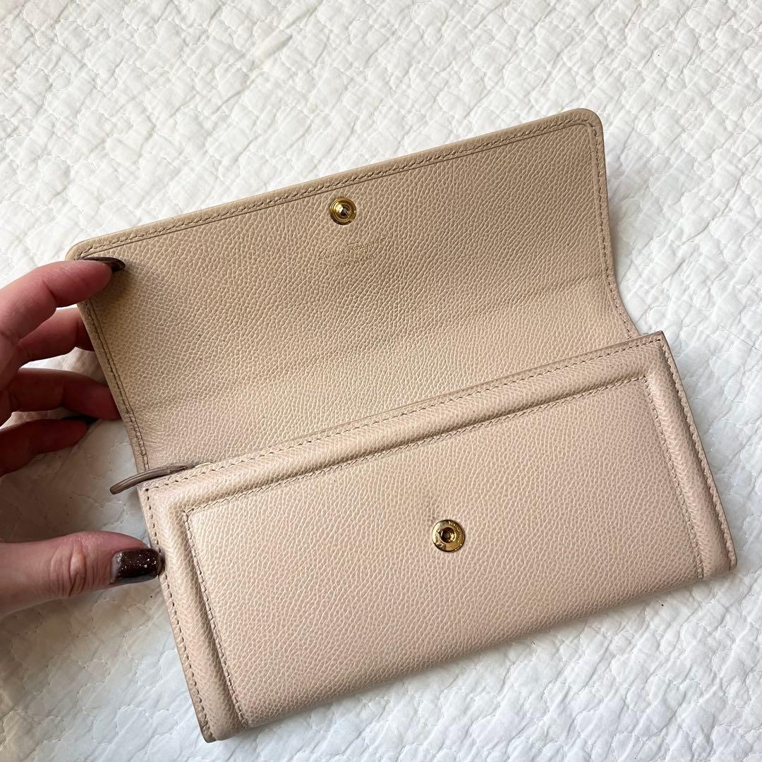 美品 SalvatoreFerragamo 長財布 ヴァラリボン ベージュ