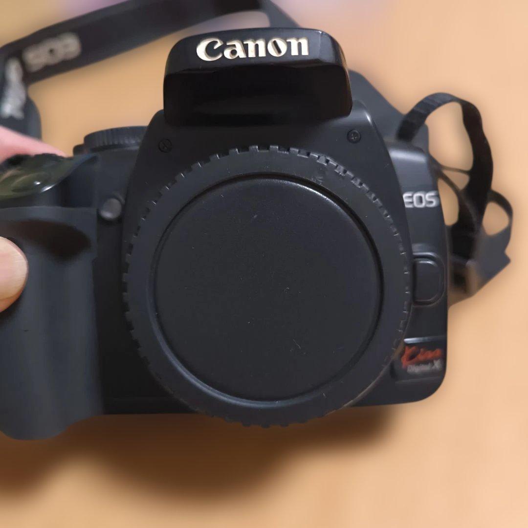 Canon EOS　KISSX デジタル一眼レフカメラ
