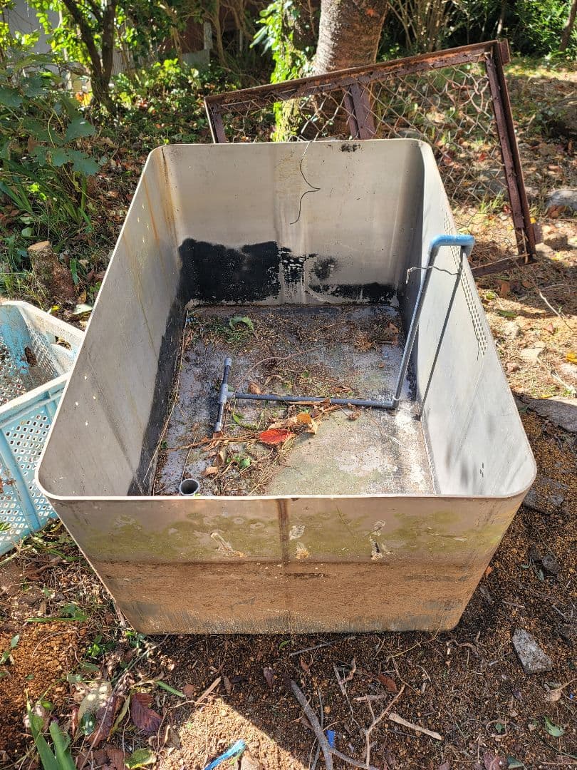 大型ステンレス水槽 排水口付き