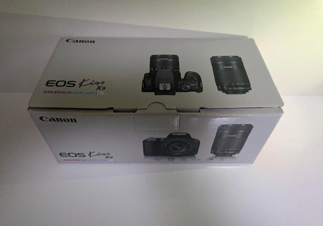 Canon EOS Kiss X9 デジタル一眼レフカメラ ダブルズームキット