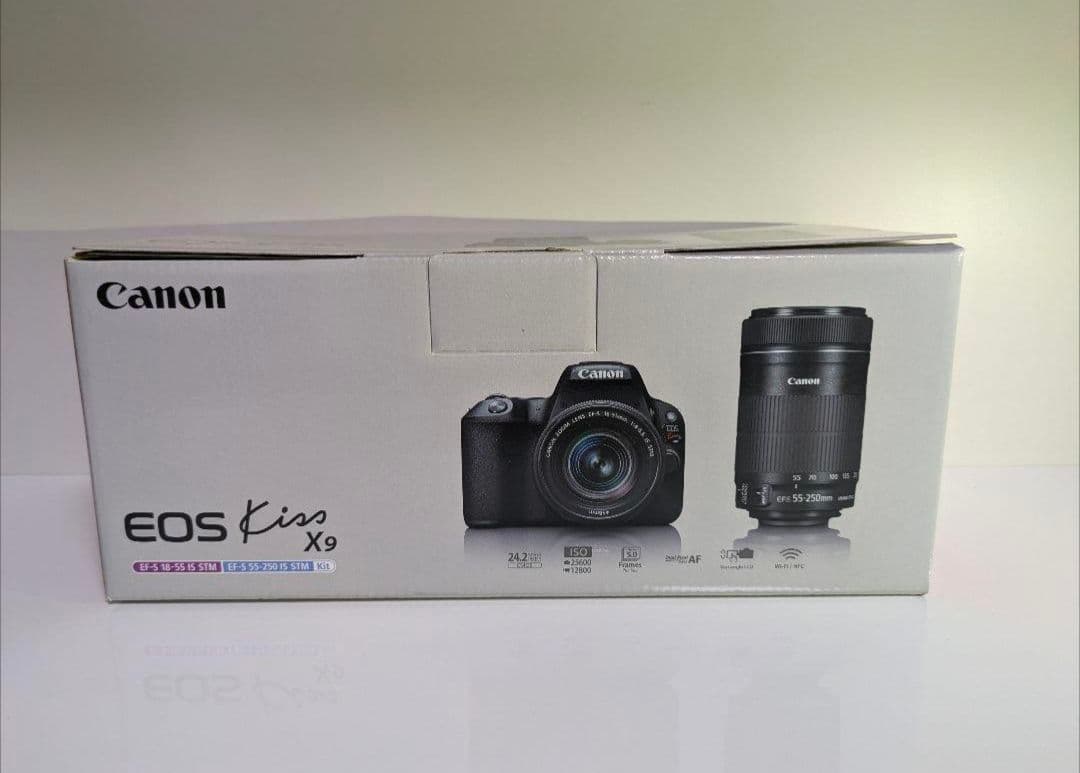 Canon EOS Kiss X9 デジタル一眼レフカメラ ダブルズームキット