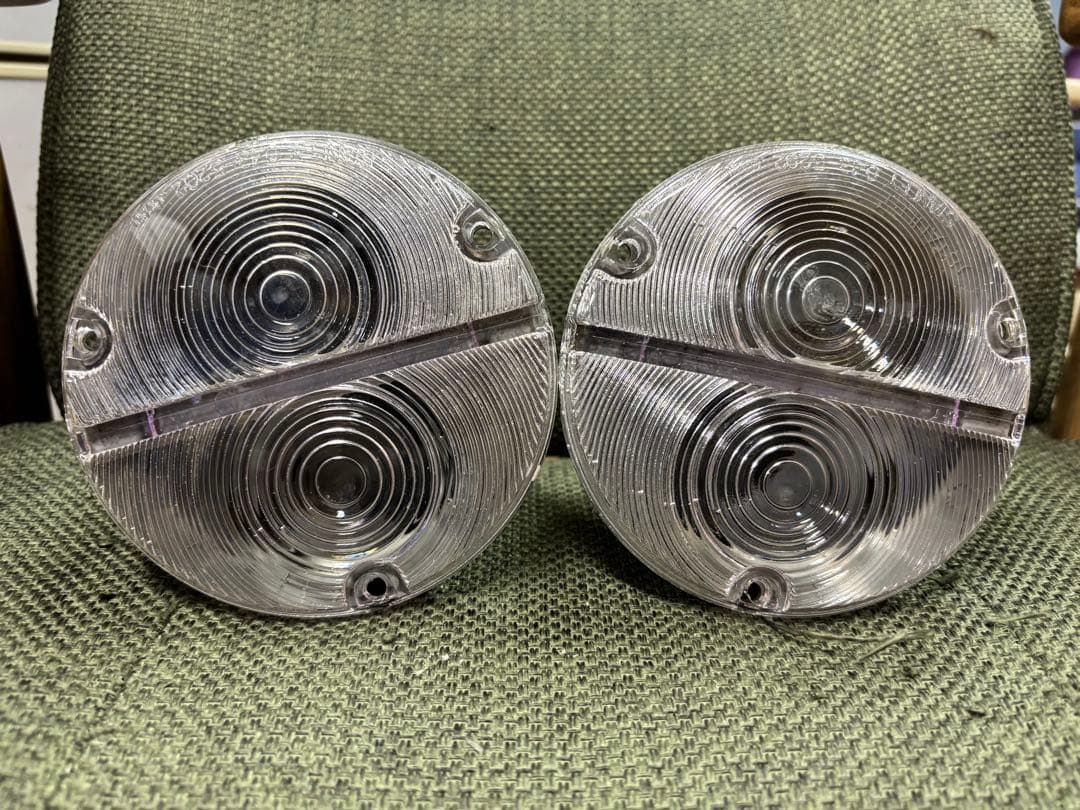 マツダ ポーターキャブ 型式M-PC56Tテールレンズ【クリアー】