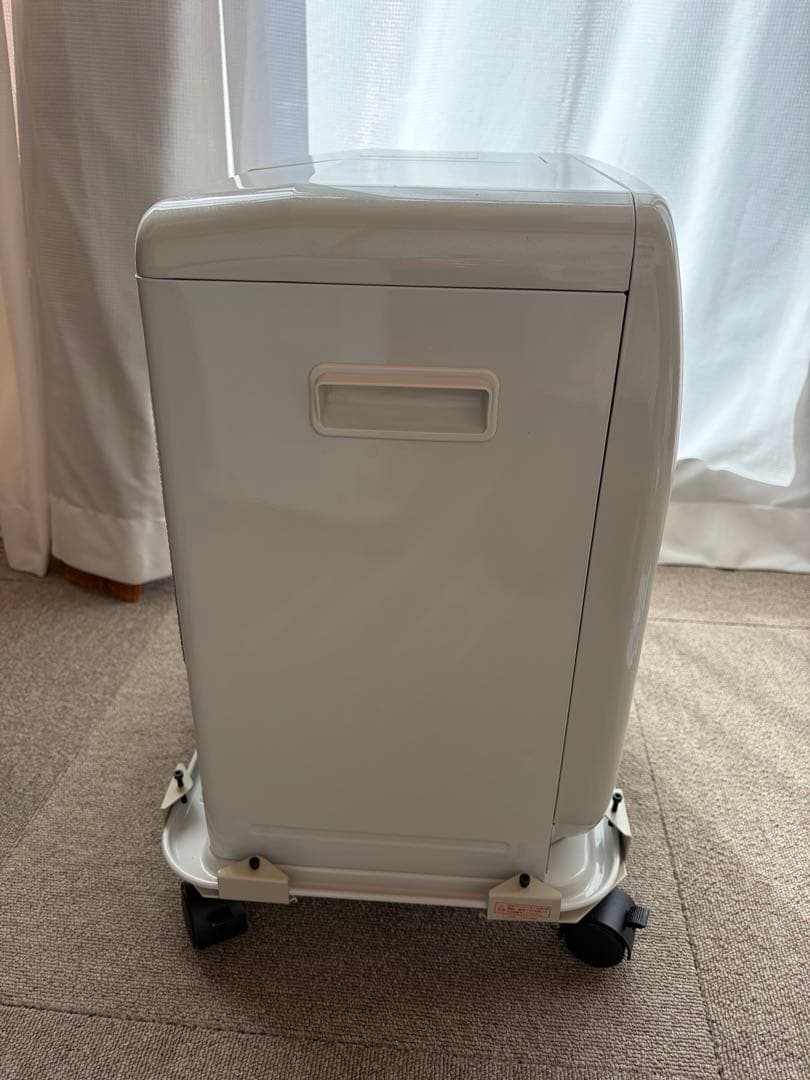 CORONAファンヒーター 2021年製-キャスター付き