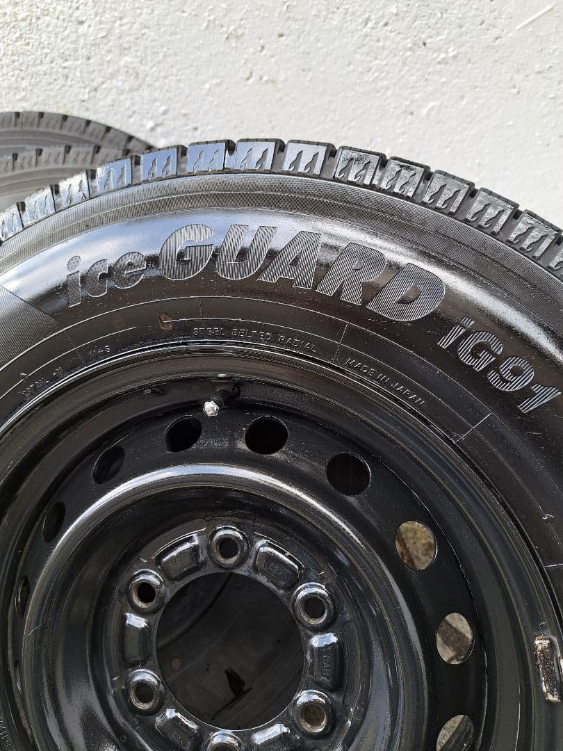 ハイエーススタッドレスタイヤ