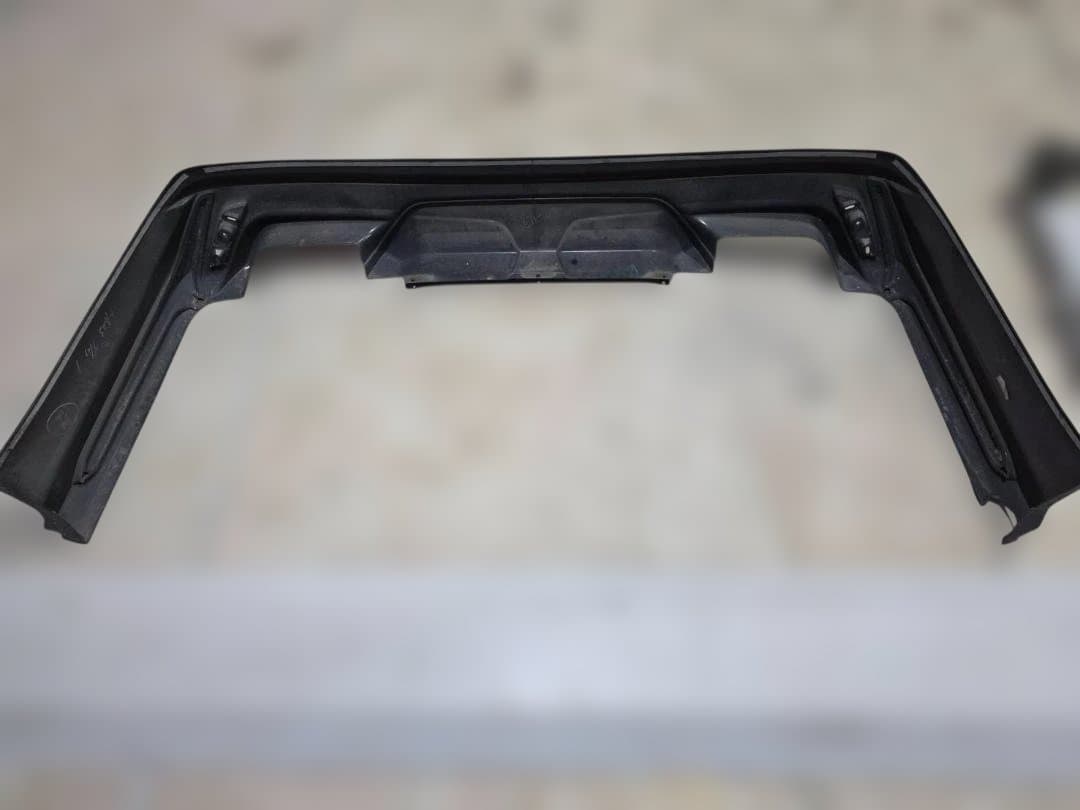 220クラウンモデリスタ　リアスカート