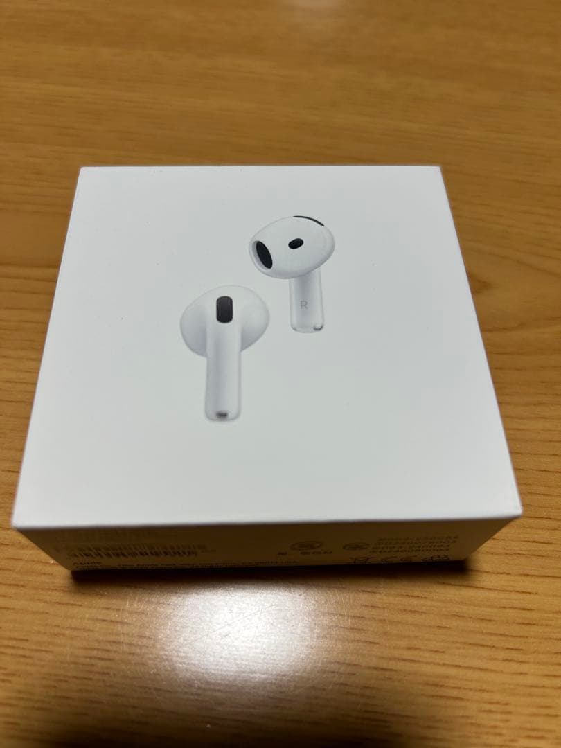 Apple AirPods 4 本体ノイキャン搭載