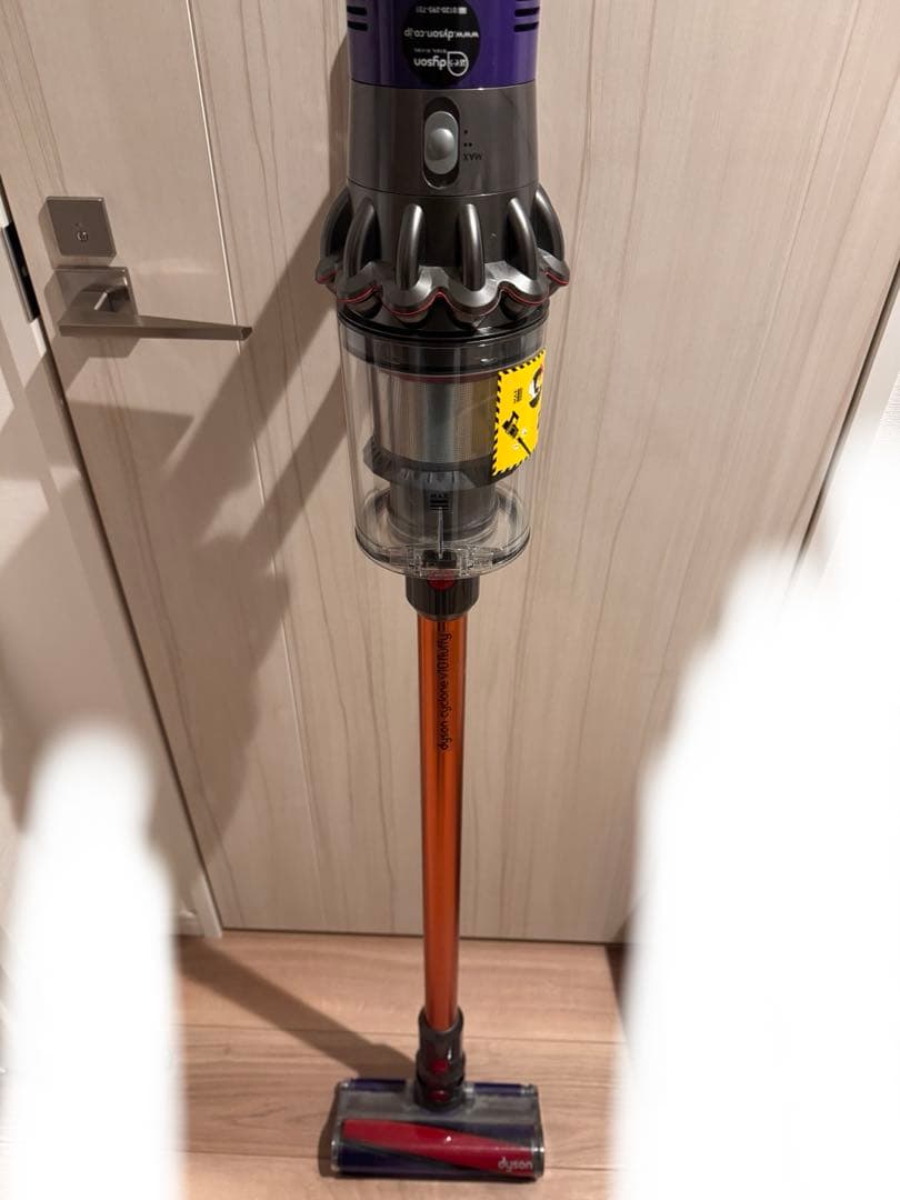 Dyson Cyclone V10 Fluffyコードレス掃除機
