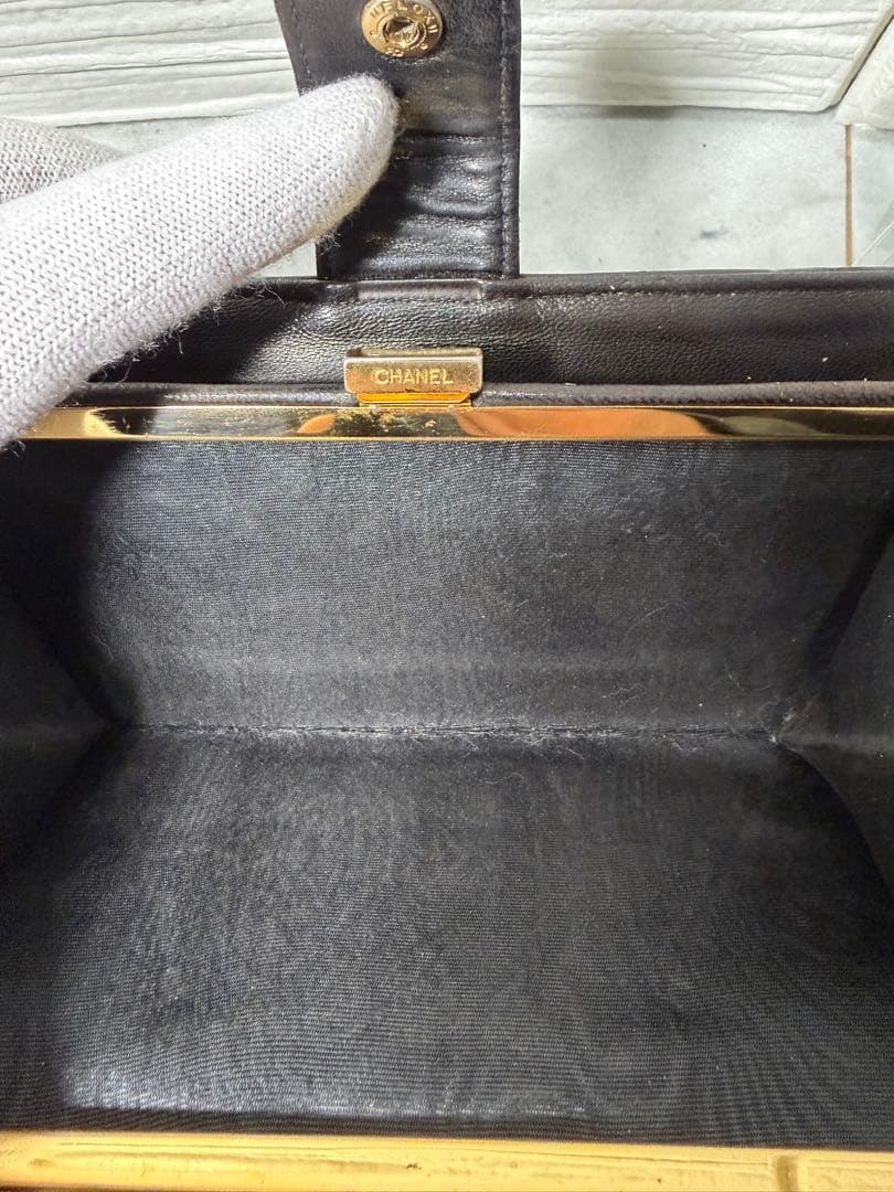 【カード付・希少3番台】CHANEL ラムスキン がま口 二つ折り財布 ブラック