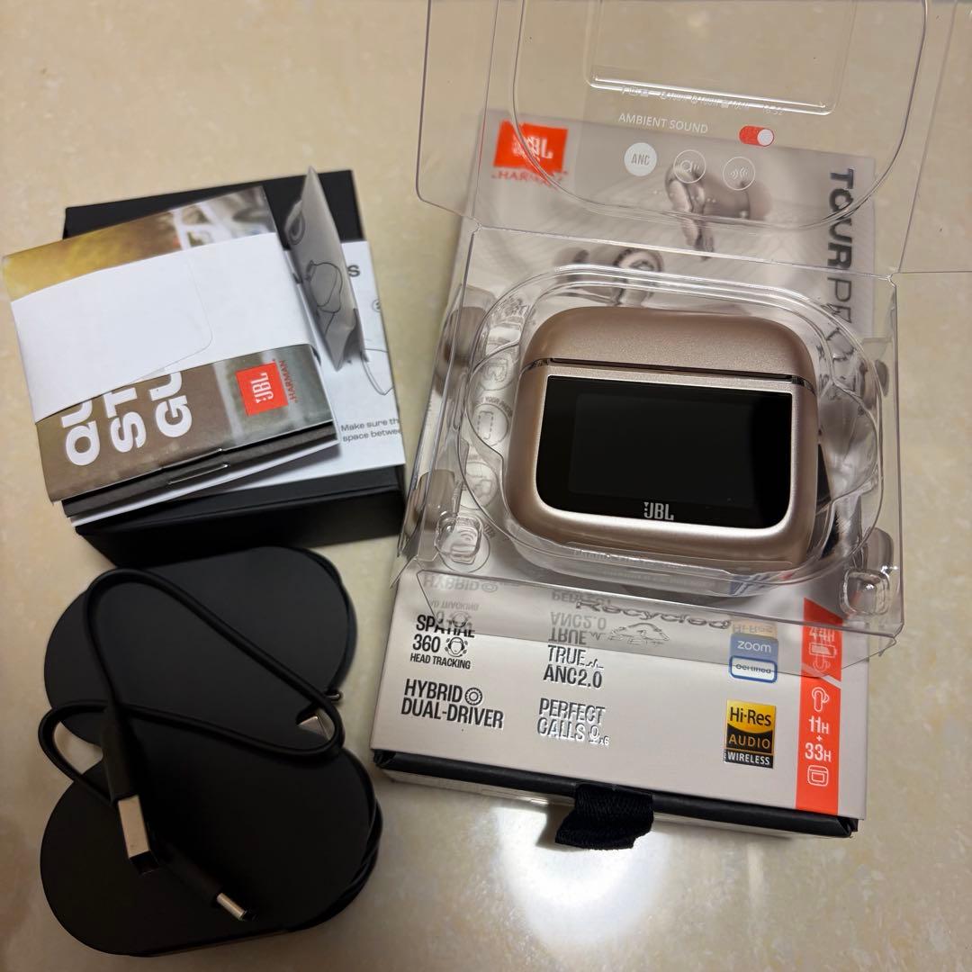 【超美品】JBL TOUR PRO 3 ワイヤレスイヤホン ラテ