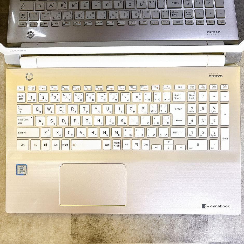 メモリ16GB✨快適SSD✨おしゃれゴールド❣カメラ 薄型 フルHD Win11