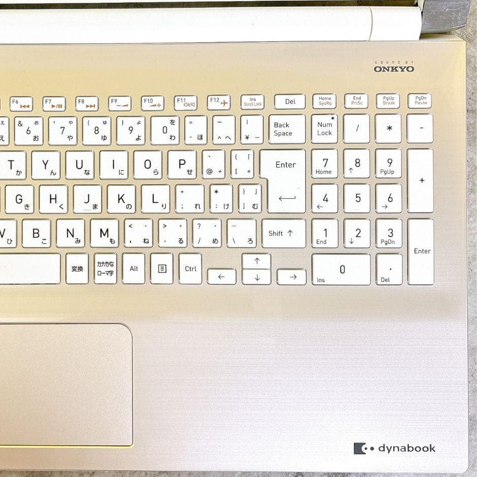 メモリ16GB✨快適SSD✨おしゃれゴールド❣カメラ 薄型 フルHD Win11