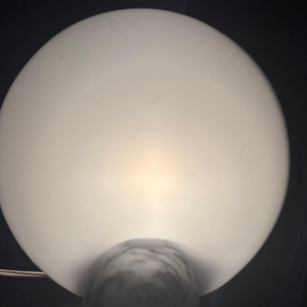 Conchiglia テーブルランプ　ヤマギワ　大理石