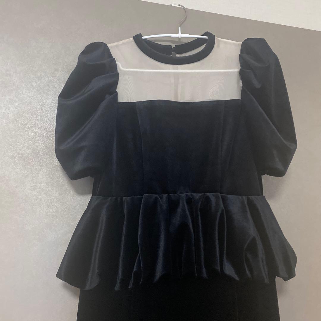 lilybrown ペプラムベロアドレス BLK