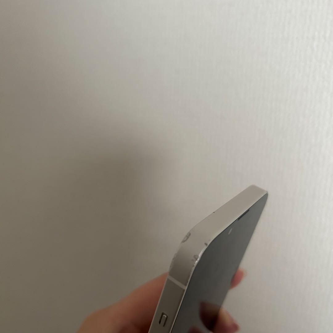 Apple iPhone 13 ホワイト 本体　ジャンク品