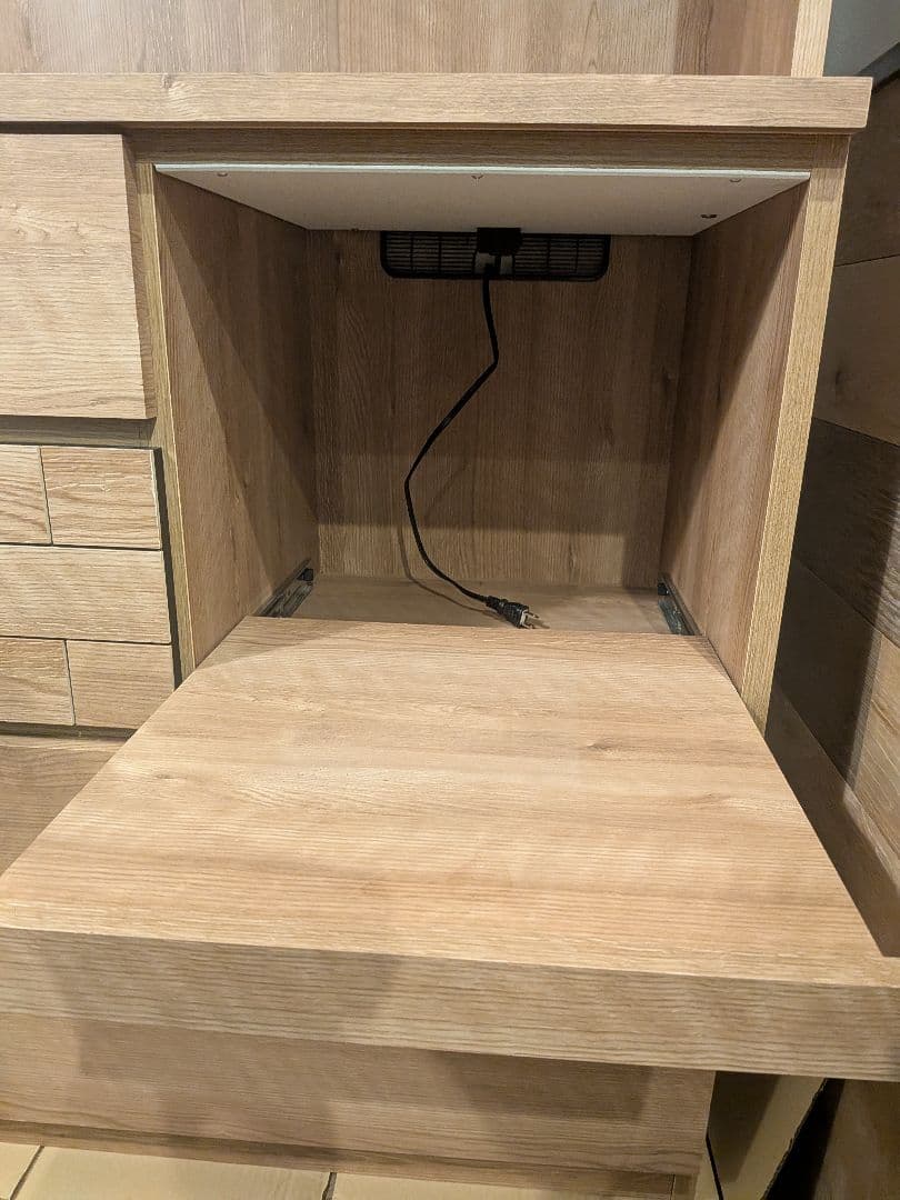 【専用】食器棚　大川家具　木製　幅105cm　奥行45cm　高さ185cm