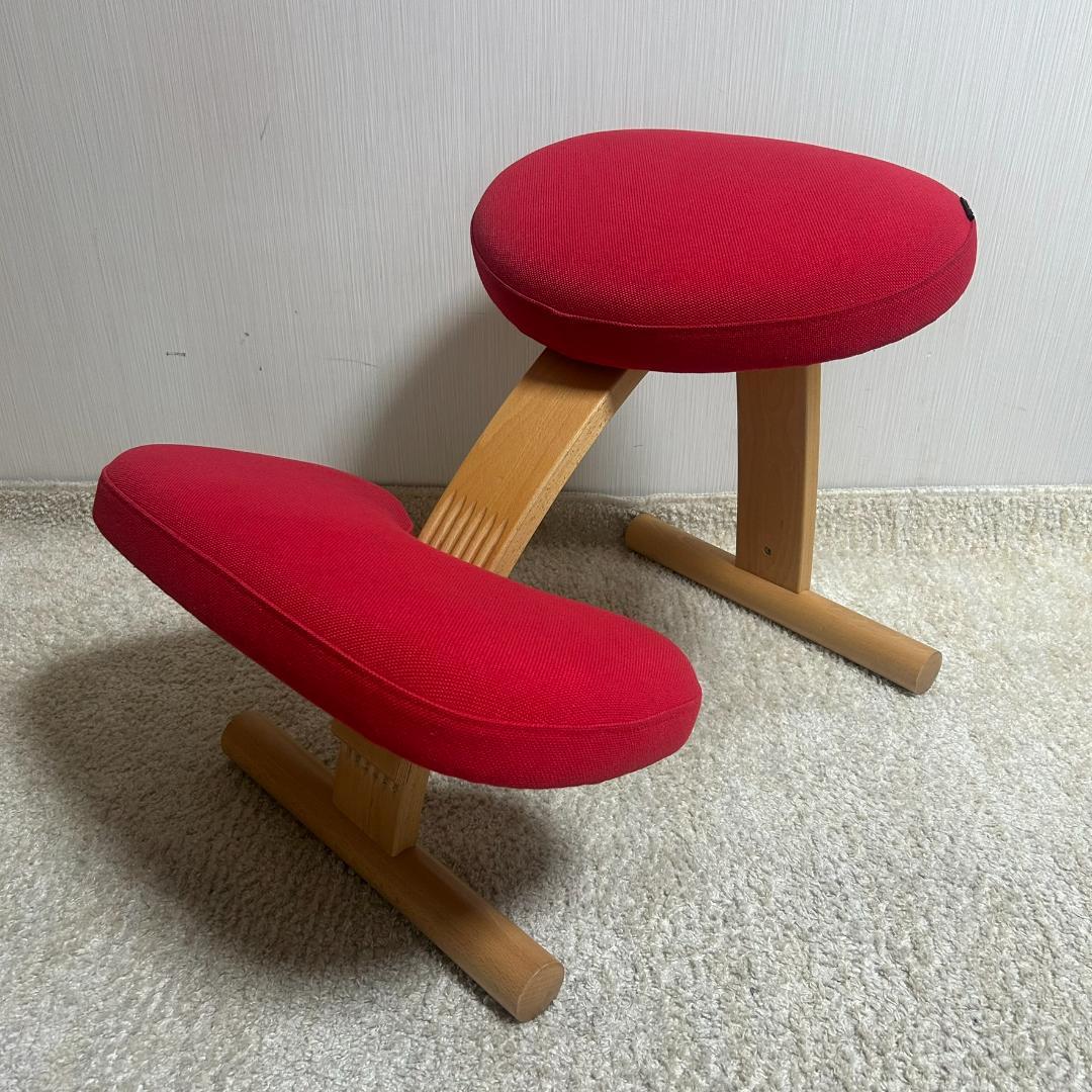 リボ社 サカモトハウス バランスチェア バランスイージー　レッド　姿勢矯正