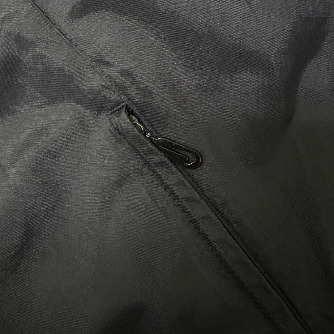 FU128《白タグ》ナイキ　ナイロンジャケット　刺繡スウッシュバッグロゴ