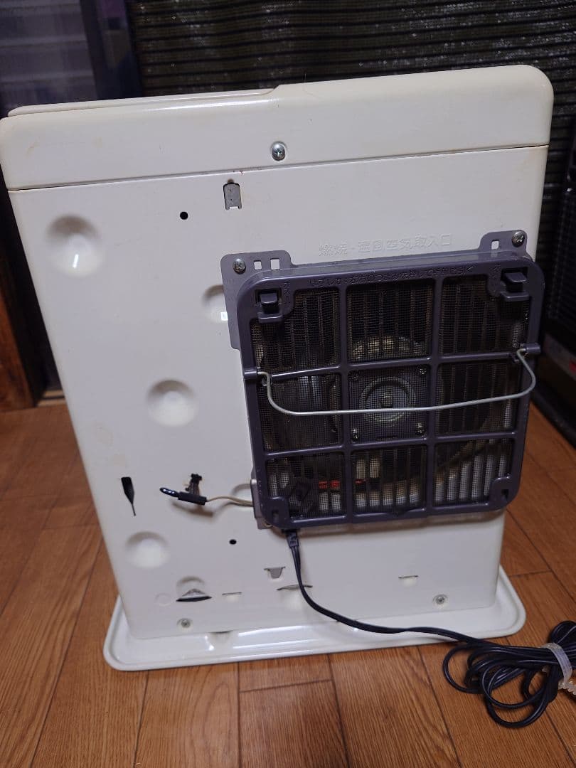 ダイニチ製石油ブルーヒーターFX32R