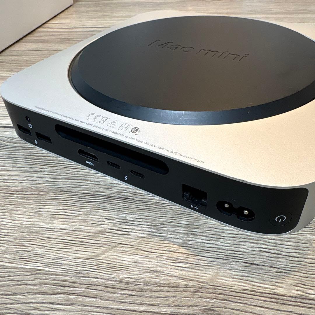 【美品】Mac mini 2023 M2 24GBメモリ/512GB SSD