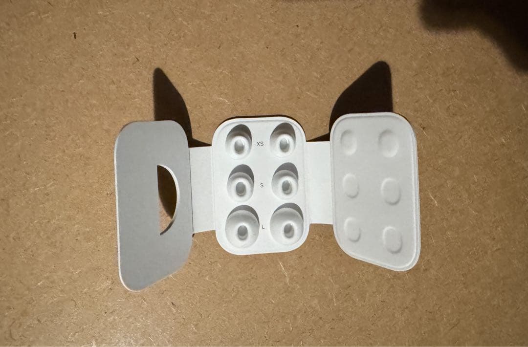 新品★アップル正規品★AirPods Pro 第二世代★タイプC左耳イヤホン