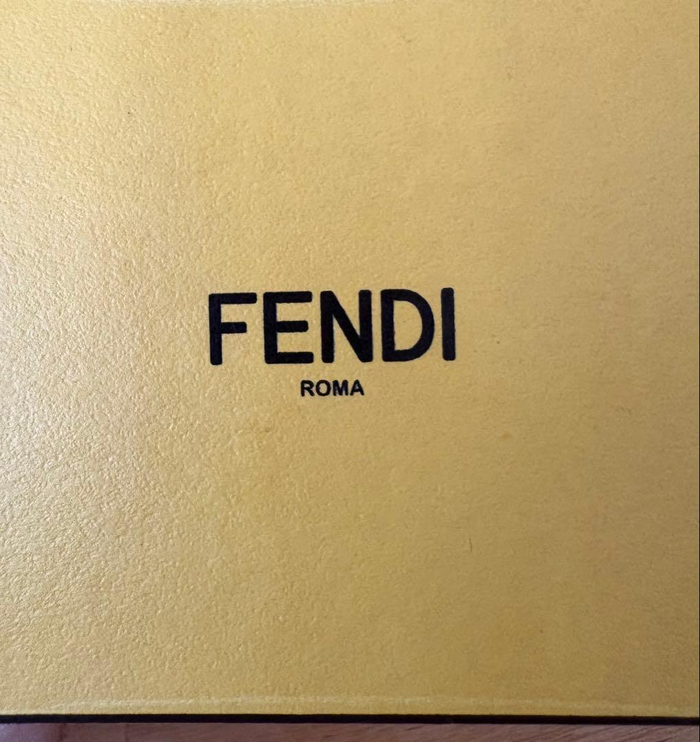 フェンディ FENDIオーロック ピアス　片耳