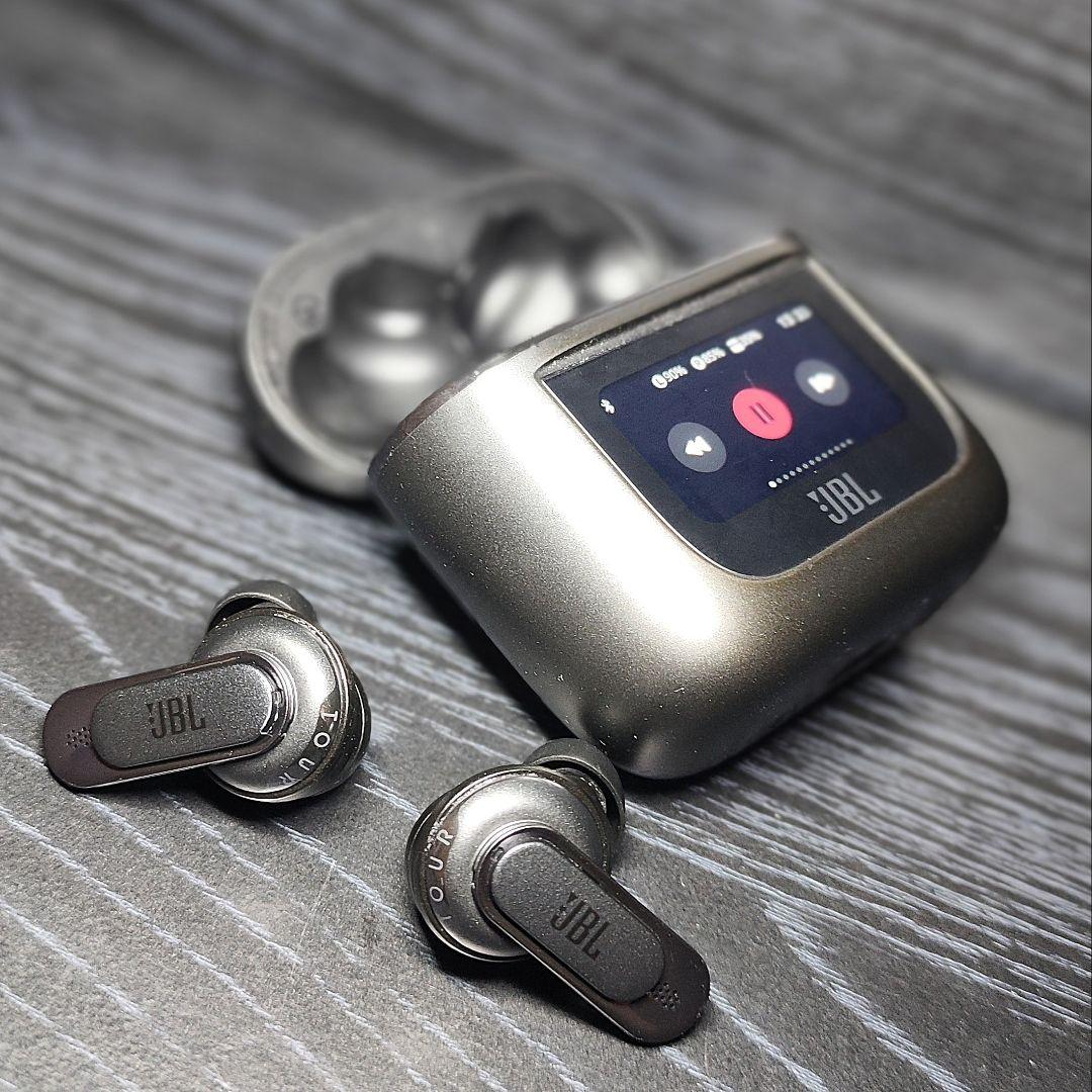 【JBL ワイヤレスイヤホン】