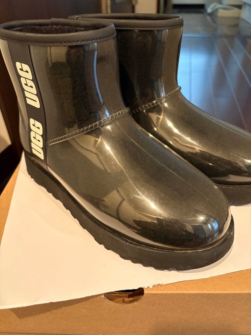 UGG W CLASSIC CLEAR MINI ブラック24cm