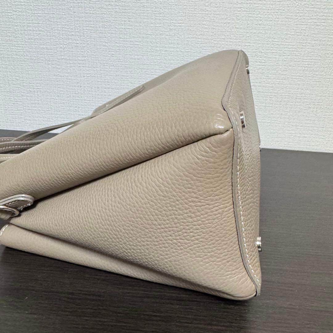 マドモアゼルノンノン バッグ グレージュ 中古 美品