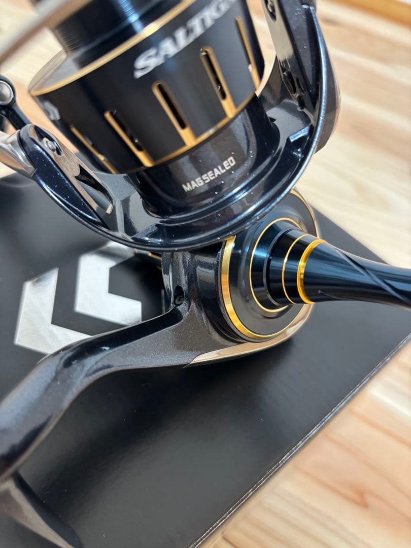 23ソルティガ 4000XH 超美品