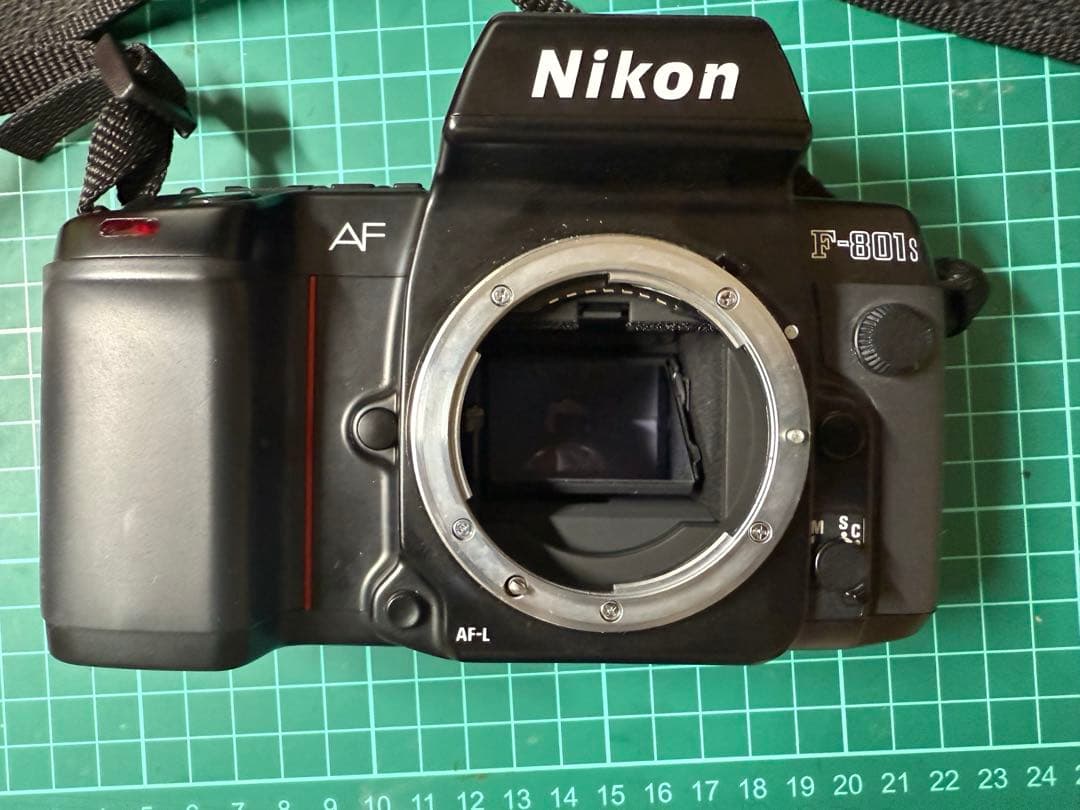 Nikon フィルムカメラ F801s
