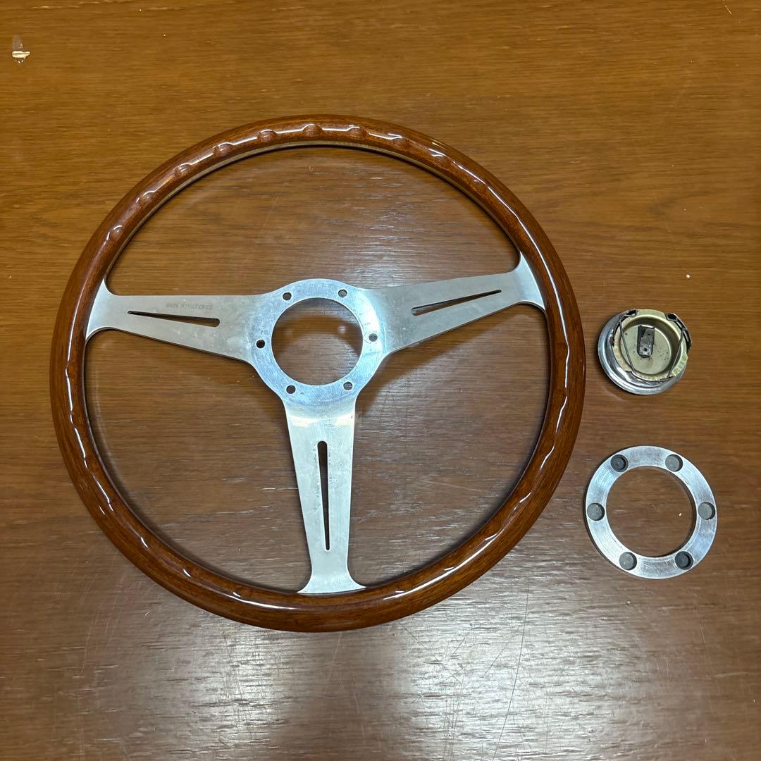 ナルディウッドハンドル　ステアリング　36π