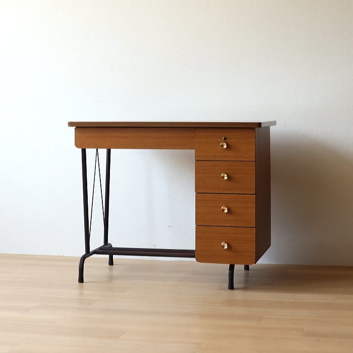 アンティーク 片袖机 レトロ 鉄脚 デスク 古家具 チーク トンボ