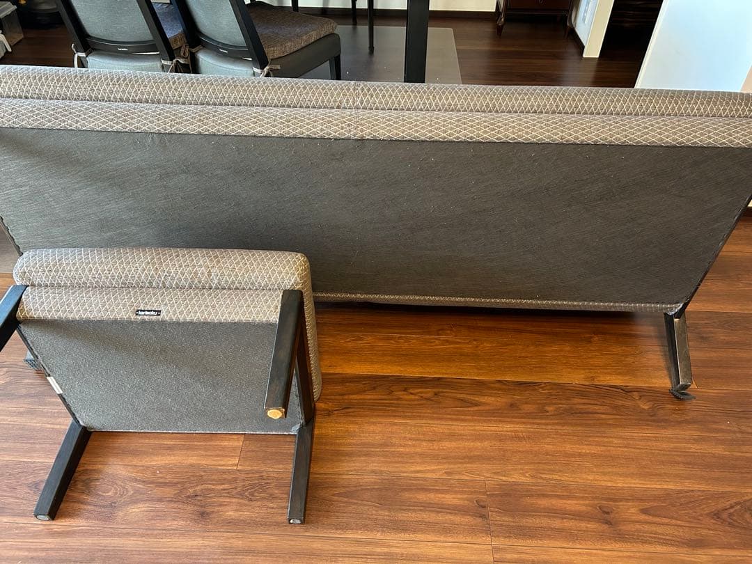 カリモク 3人掛けソファ WU45 オットマンとセットで購入お願いします。