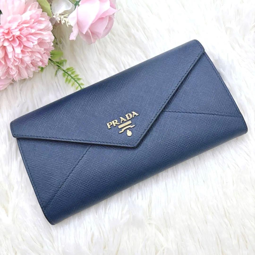 美品✨プラダ エンベロープ レター型 長財布 サフィアーノレザー ネイビー