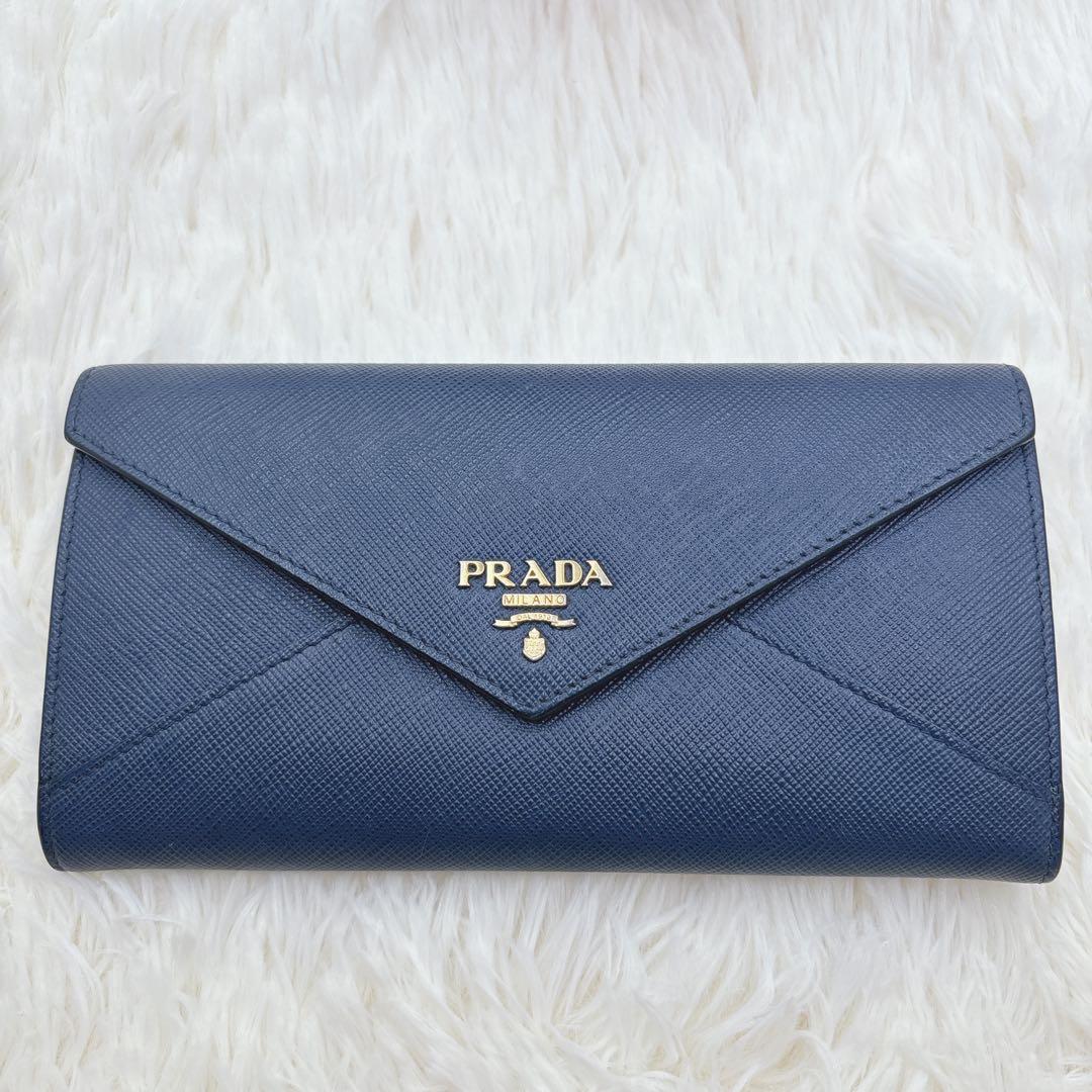美品✨プラダ エンベロープ レター型 長財布 サフィアーノレザー ネイビー