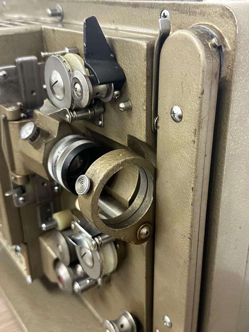 EIKI 映写機　MS-850