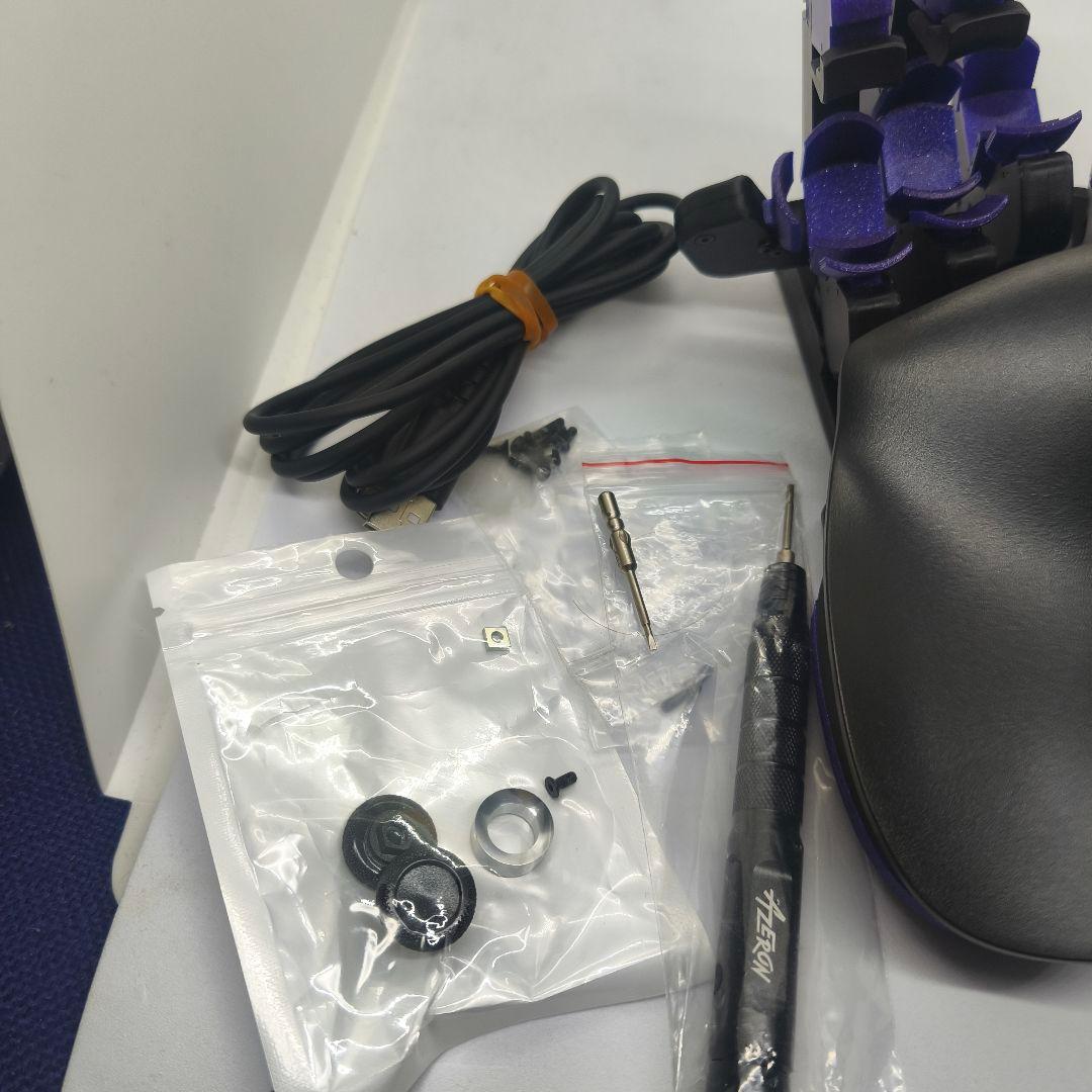 キーボード Azeron Cyborg 2