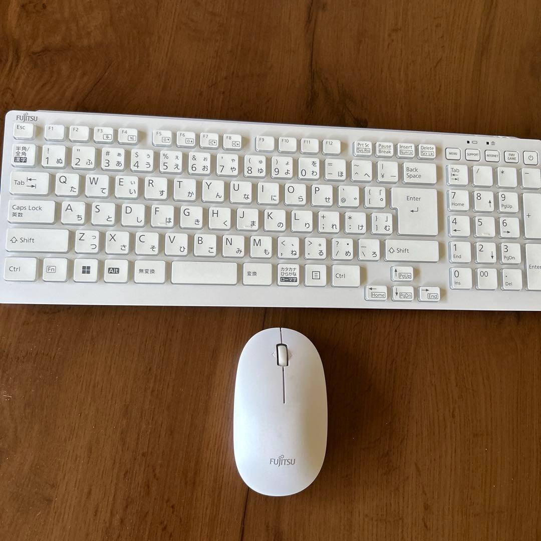 専用☆デスクトップPC FMVFH05001