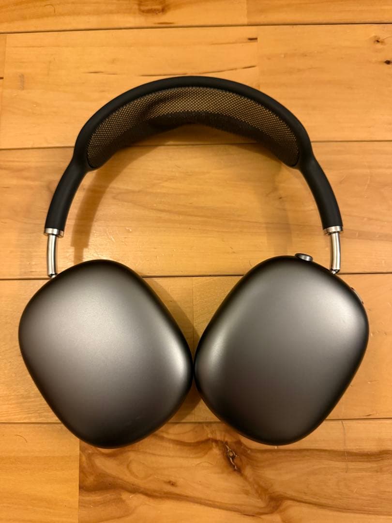 グレー ワイヤレスヘッドフォン オーバーイヤー型