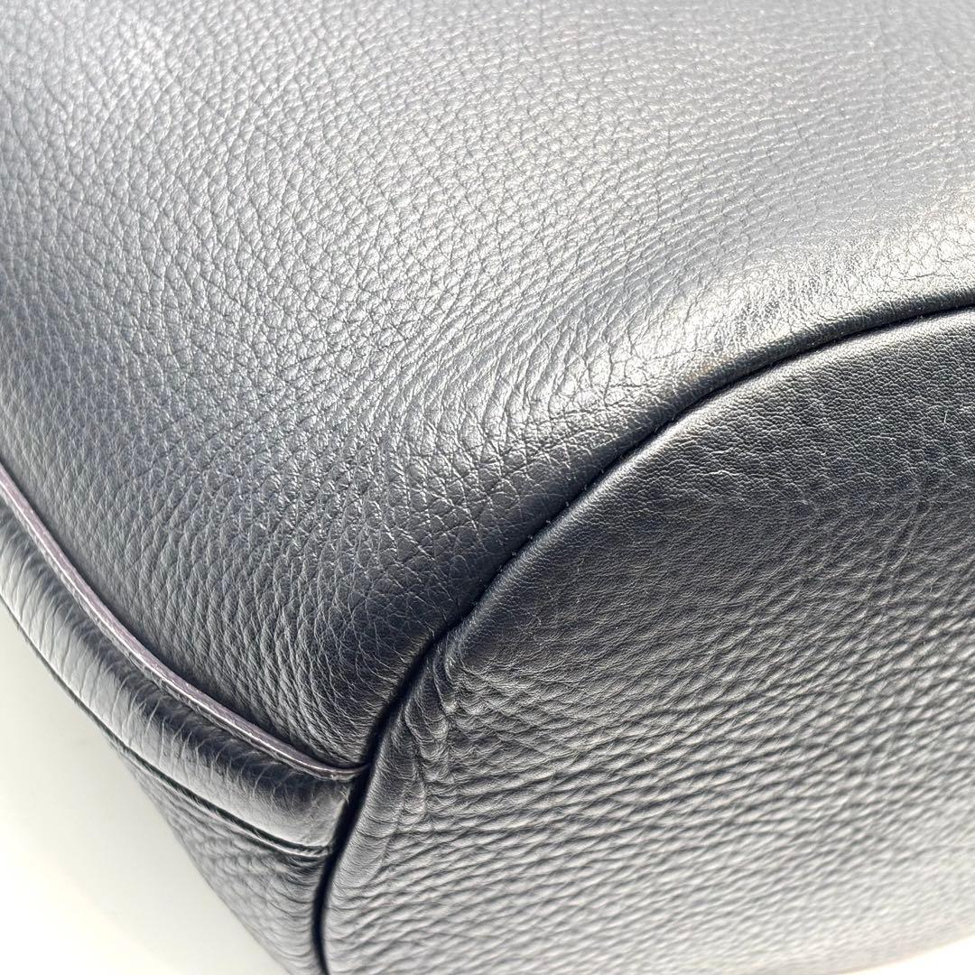 PELLE MORBIDA ペッレモルビダ　ショルダーバッグ　エディターズバッグ